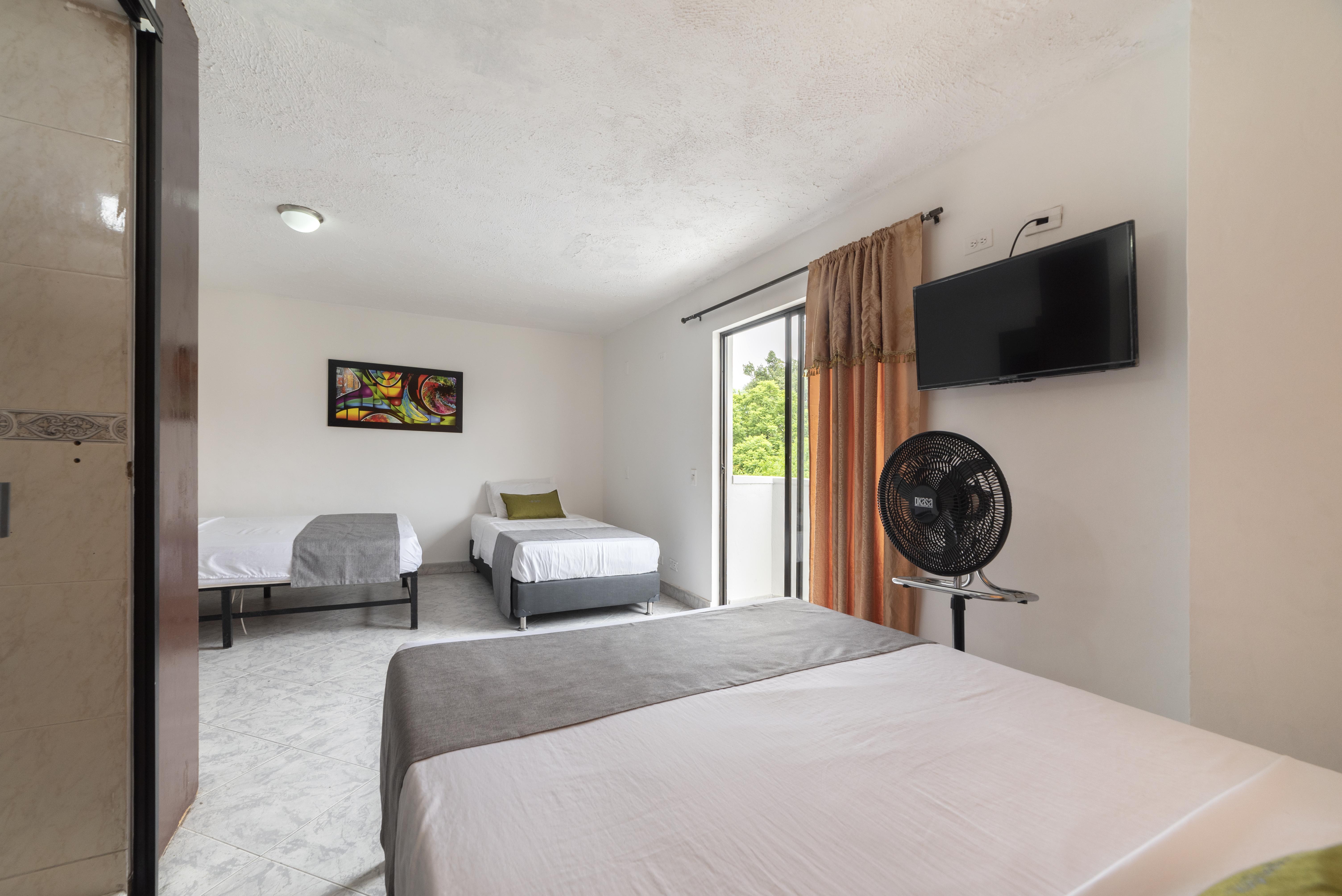 Balcones Del Estadio Hotel 2*