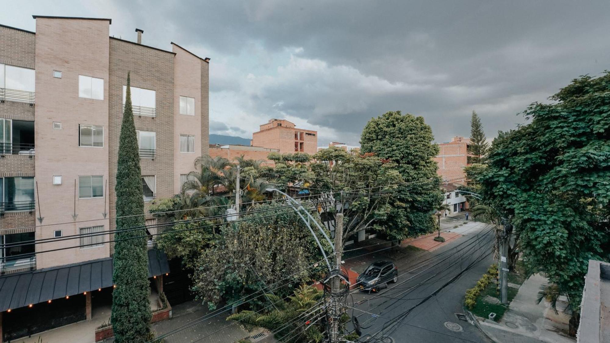 Balcones Del Estadio 2*