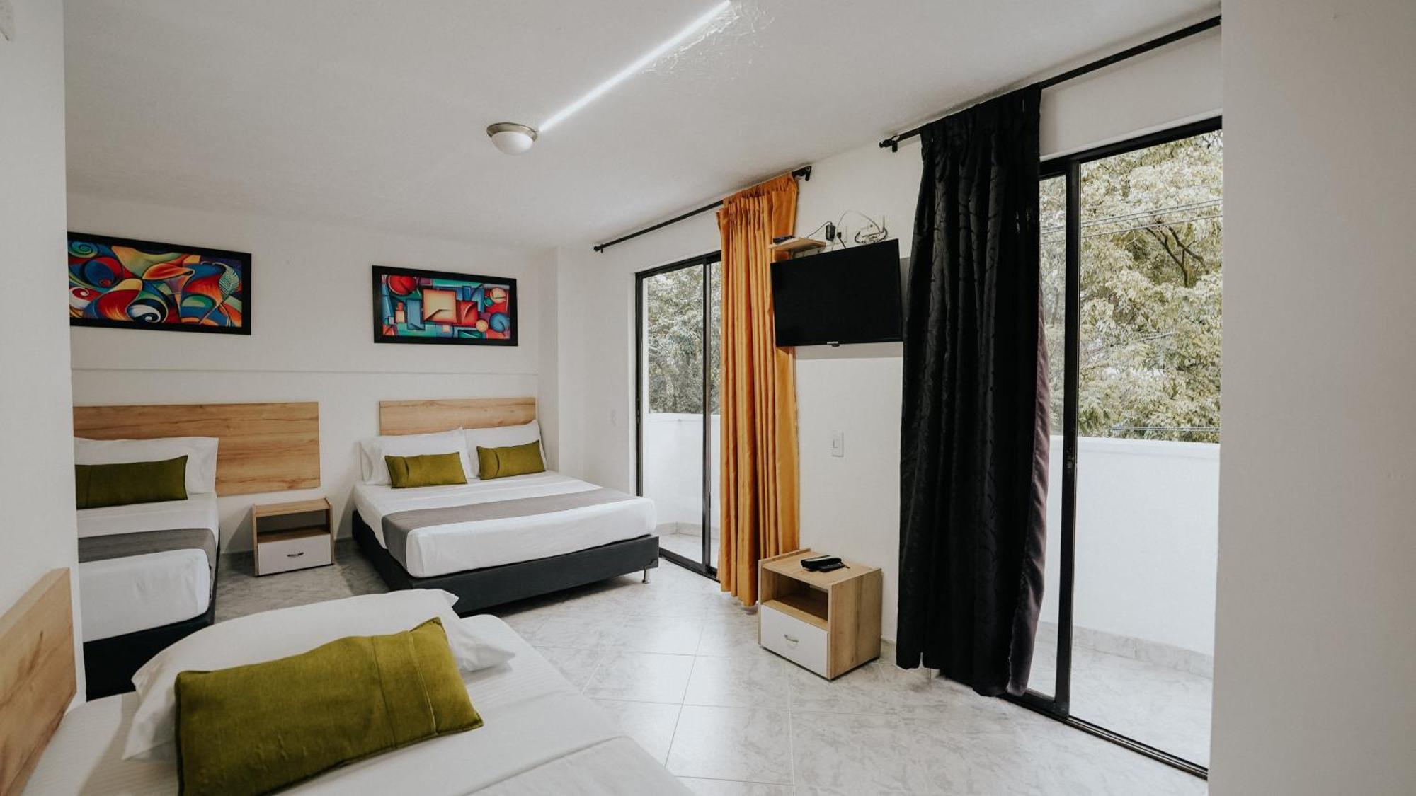 Balcones Del Estadio Hotel